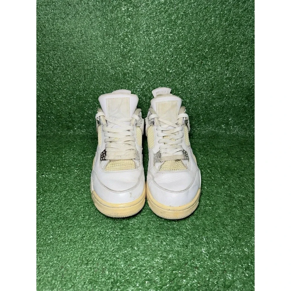Nike Air Jordan 4 